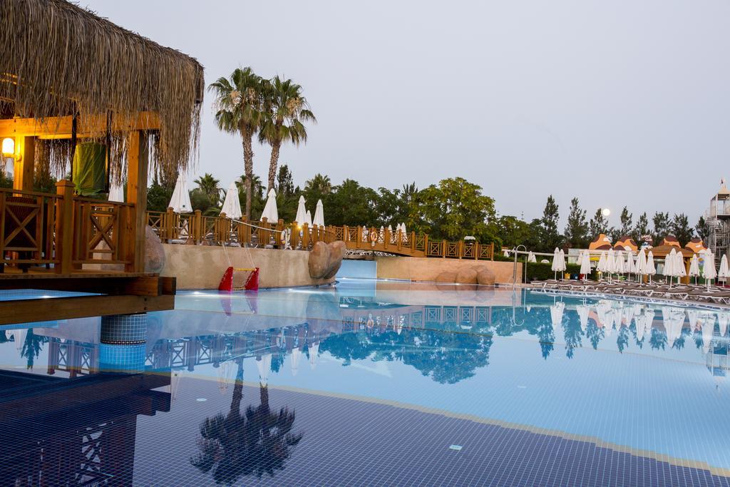 Fame Residence Lara & Spa Antalya Extérieur photo